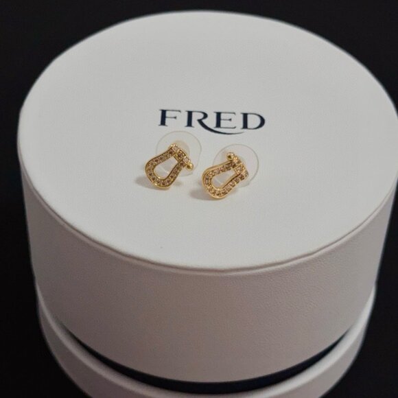 Fred Earrings - Picture 6 of 6